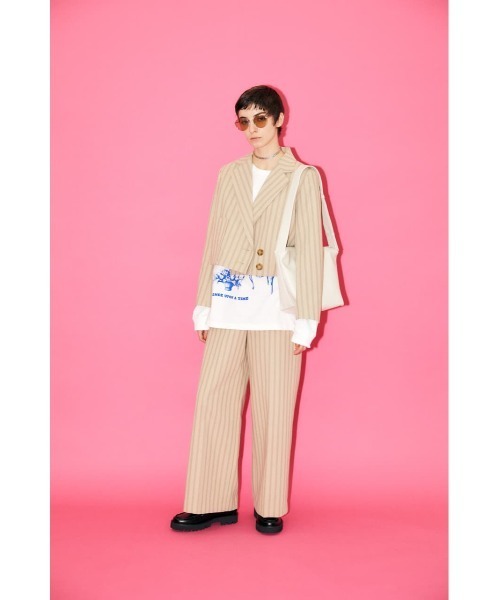 MOUSSY(マウジー)の「CROPPED DOUBLE ジャケット(テーラードジャケット・レディース・ターコイズブルー/アイボリー/ベージュ系その他・1/2)」の6枚目の写真