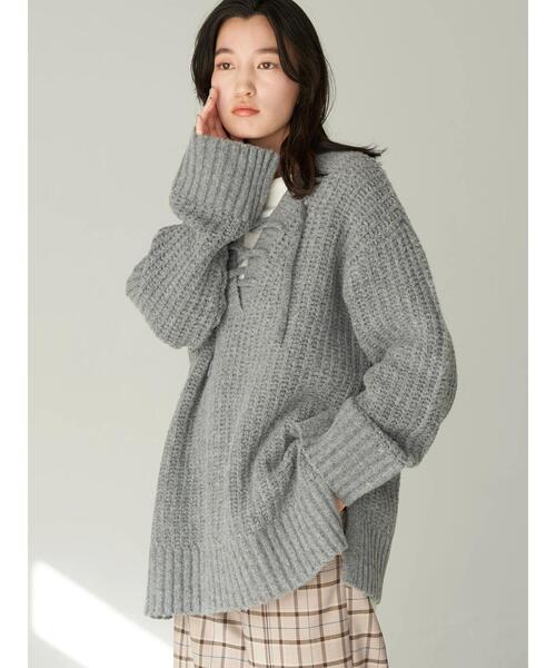 earth music&ecology(アースミュージックアンドエコロジー)の「2wayレースアッププルオーバー*(ニット/セーター・レディース・サックスブルー/杢グレー/ライトベージュ・FREE)」の6枚目の写真