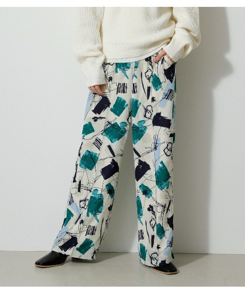 AZUL by moussy（アズールバイマウジー）の「MIX PAINT PANTS/ミックスペイントパンツ（その他パンツ・レディース・グリーン系その他/レッド系その他・SMALL/MEDIUM）」の2枚目の写真