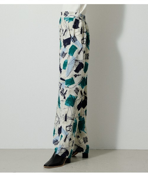 AZUL by moussy（アズールバイマウジー）の「MIX PAINT PANTS/ミックスペイントパンツ（その他パンツ・レディース・グリーン系その他/レッド系その他・SMALL/MEDIUM）」の19枚目の写真