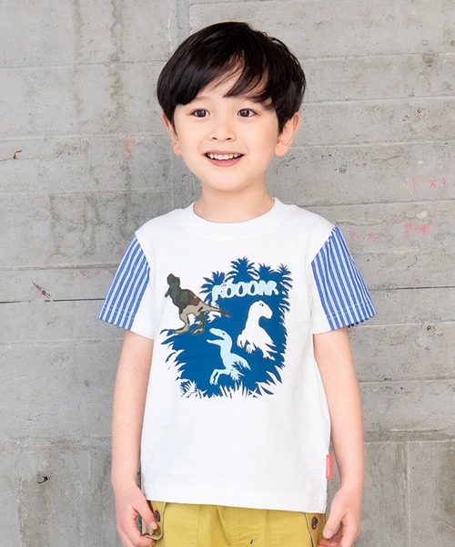 RAGMART(ラグマート)の「恐竜プリントTシャツ(Tシャツ/カットソー・キッズ・ブラック/レッド/オフホワイト/サックスブルー・110cm/100cm/120cm/130cm)」の1枚目の写真
