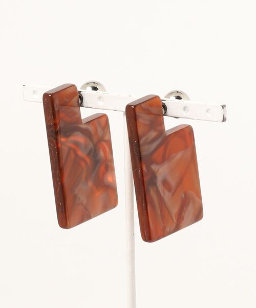 TOGA PULLA(トーガ プルラ)の「TOGA PULLA Marble pierced earrings TP21-AK263(ピアス(両耳用)・レディース・ブラウン・ONE SIZE)」の6枚目の写真