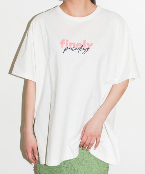FREE'S MART(フリーズマート)の「◆ロゴプリント&刺繍オーバーサイズTシャツ(Tシャツ/カットソー・レディース・ホワイト/ブラック/ピンク・FREE)」の1枚目の写真