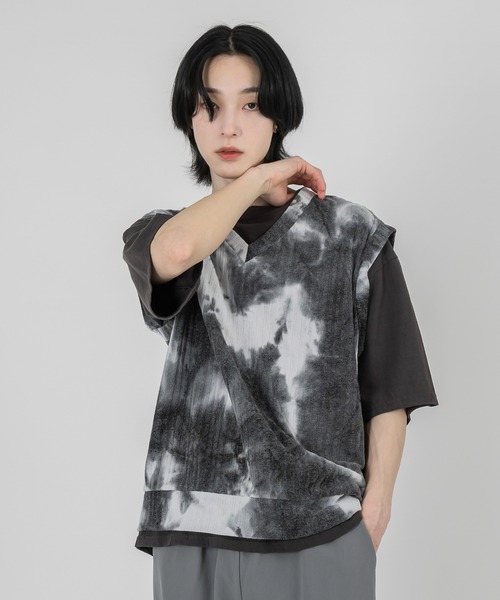 FOLLOWIN（フォロウィン）の「【UNISEX】タイダイサマーニットベスト（ベスト・レディース・ブラック/レッド・FREE）」の14枚目の写真