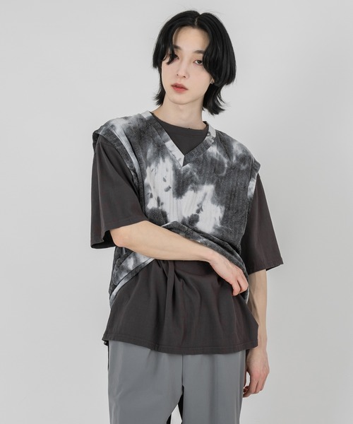 FOLLOWIN（フォロウィン）の「【UNISEX】タイダイサマーニットベスト（ベスト・レディース・ブラック/レッド・FREE）」の16枚目の写真