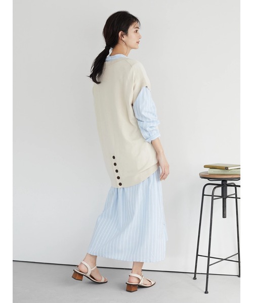 CRAFT STANDARD BOUTIQUE（クラフトスタンダードブティック）の「後ろボタンVネックチュニック　＊◆（ベスト・レディース・ブラック/グリーン/アイボリー・FREE）」の10枚目の写真