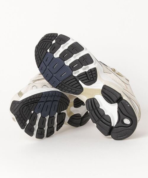 adidas（アディダス）の「adidas ASTIR W / 厚底スニーカー / アディダスオリジナルス（メンズ/レディース）（スニーカー・レディース・ベージュ系その他/ライトグレー/オフホワイト・23.5cm/24.0cm/22.0cm/22.5cm/23.0cm/24.5cm/25.0cm/25.5cm/26.0cm/26.5cm/27.5cm/28.0cm/27.0cm）」の9枚目の写真