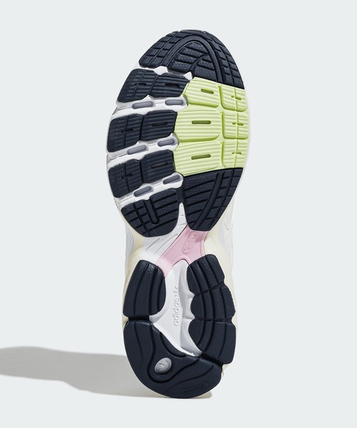 adidas（アディダス）の「adidas ASTIR W / 厚底スニーカー / アディダスオリジナルス（メンズ/レディース）（スニーカー・レディース・ベージュ系その他/ライトグレー/オフホワイト・23.5cm/24.0cm/22.0cm/22.5cm/23.0cm/24.5cm/25.0cm/25.5cm/26.0cm/26.5cm/27.5cm/28.0cm/27.0cm）」の16枚目の写真