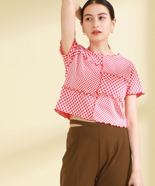 Ray BEAMS（レイビームス）の「Ray BEAMS / チェッカー パッチワーク Tシャツ（Tシャツ/カットソー・レディース・ブラック/レッド・ONE SIZE）」の6枚目の写真