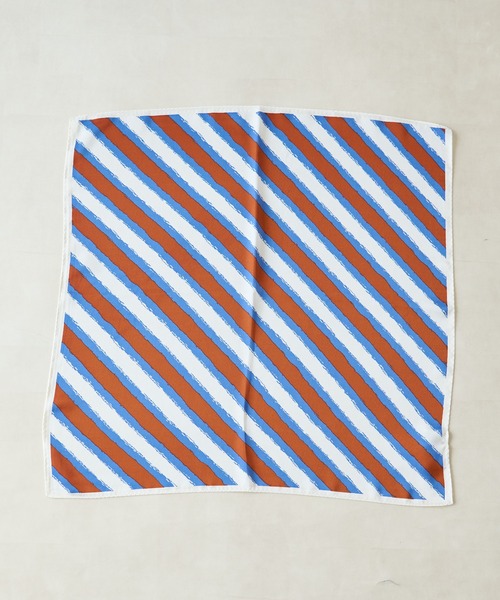 un dix cors（アンディコール）の「コーディネートのポイントに　ストライプスカーフ（バンダナ/スカーフ・レディース・ブラウン/ネイビー・FREE）」の3枚目の写真