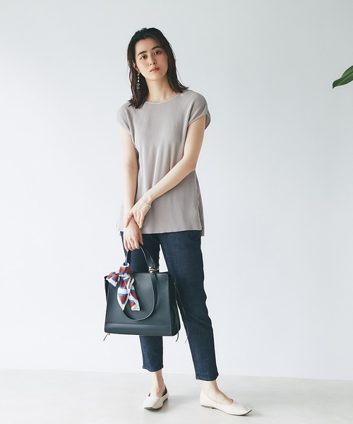 un dix cors（アンディコール）の「コーディネートのポイントに　ストライプスカーフ（バンダナ/スカーフ・レディース・ブラウン/ネイビー・FREE）」の13枚目の写真