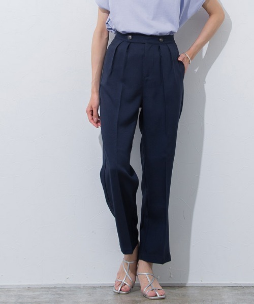 ［貴島明日香さん着用］リネンライクボタンデザインストレートパンツ