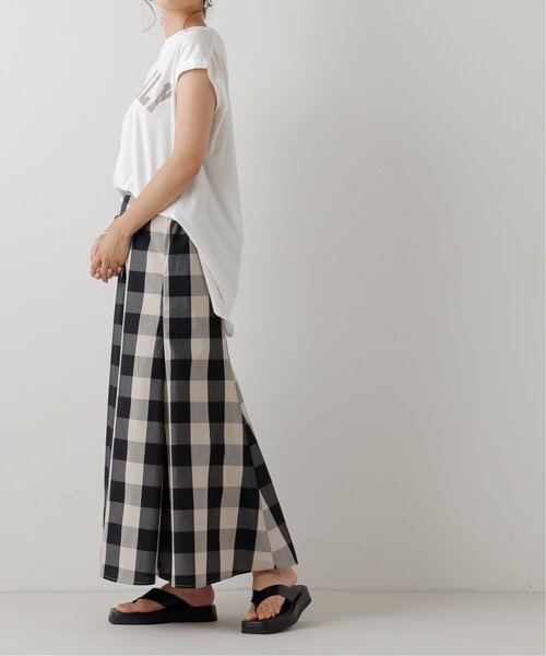 frames RAY CASSIN(フレームスレイカズン)の「先染めブロックチェックスカート(スカート・レディース・ブラック/ブルー・FREE)」の5枚目の写真