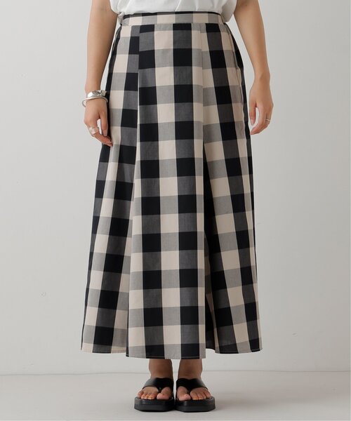 frames RAY CASSIN(フレームスレイカズン)の「先染めブロックチェックスカート(スカート・レディース・ブラック/ブルー・FREE)」の11枚目の写真