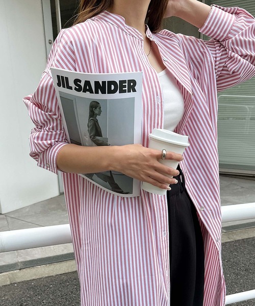 andme（アンドミー）の「カラーストライプバンドカラーシャツワンピース（シャツワンピース・レディース・ホワイト×ピンク/ホワイト×ブルー/パープル系/ホワイト×パープル/ホワイト×イエロー・M）」の20枚目の写真