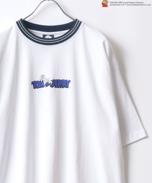 Tom&Jerry(トムアンドジェリー)の「Tom and Jerry/トム&ジェリー カレッジ アーチロゴ リンガー ビッグシルエット Tシャツ(Tシャツ/カットソー・メンズ・ホワイト/ホワイト系その他/ブラック/ブルー系その他/ブラック系その他/ホワイト系その他2/ホワイト系その他3/ブラック系その他2/ブラック系その他3/ホワイト系その他4/ブルー系その他2・M/L)」の5枚目の写真