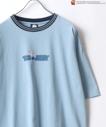 Tom＆Jerry（トムアンドジェリー）の「Tom and Jerry/トム＆ジェリー カレッジ アーチロゴ リンガー ビッグシルエット Tシャツ（Tシャツ/カットソー・メンズ）」