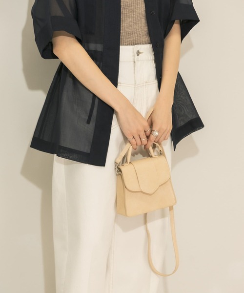 KBF（ケイビーエフ）の「ワンハンドル2WAYミニBAG（ショルダーバッグ・レディース・ブルー/ライトベージュ/ブラック・ONE）」の22枚目の写真