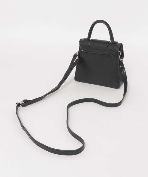 KBF（ケイビーエフ）の「ワンハンドル2WAYミニBAG（ショルダーバッグ・レディース・ブルー/ライトベージュ/ブラック・ONE）」の8枚目の写真