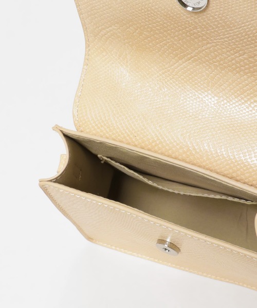 KBF（ケイビーエフ）の「ワンハンドル2WAYミニBAG（ショルダーバッグ・レディース・ブルー/ライトベージュ/ブラック・ONE）」の5枚目の写真