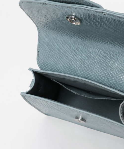 KBF（ケイビーエフ）の「ワンハンドル2WAYミニBAG（ショルダーバッグ・レディース・ブルー/ライトベージュ/ブラック・ONE）」の4枚目の写真
