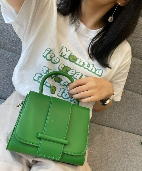 sakishimatokyo(サキシマトーキョー)の「スクエア2WAYバッグ(バックパック/リュック・レディース・ブラック/グリーン/グレイッシュベージュ・フリ-)」の11枚目の写真