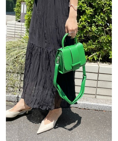 sakishimatokyo(サキシマトーキョー)の「スクエア2WAYバッグ(バックパック/リュック・レディース・ブラック/グリーン/グレイッシュベージュ・フリ-)」の13枚目の写真