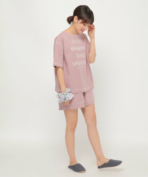 ikka（イッカ）の「配色ステッチロゴT（Tシャツ/カットソー・レディース・ライトグレー/ピンク・L/M）」の6枚目の写真