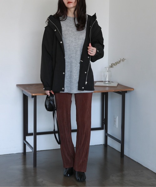 feepur（フェピュール）の「2wayマウンテンパーカー / ベスト（マウンテンパーカー・レディース・ブラック/カーキ/アイボリー・MEDIUM）」の12枚目の写真