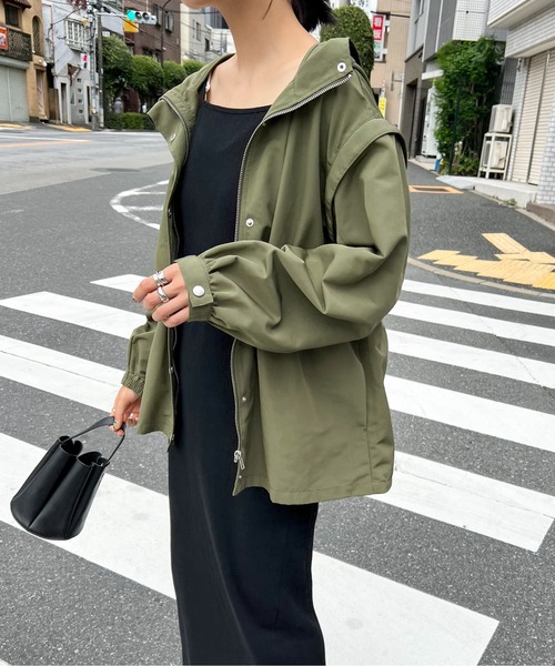 feepur（フェピュール）の「2wayマウンテンパーカー / ベスト（マウンテンパーカー・レディース・ブラック/カーキ/アイボリー・MEDIUM）」の20枚目の写真