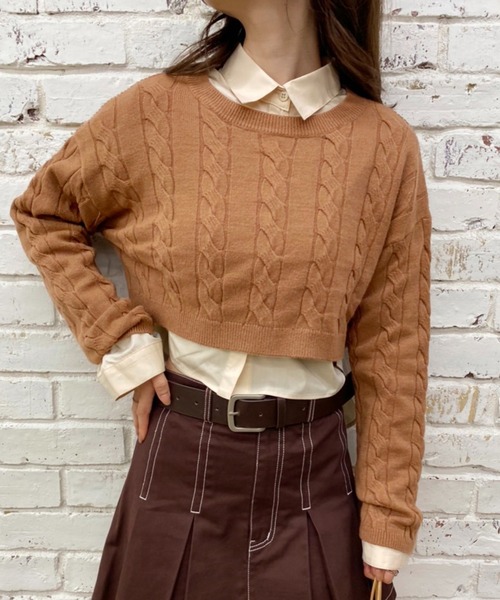 one after another NICE CLAUP（ワンアフターアナザーナイスクラップ）の「ショートケーブルニット×シャツセット（アンサンブル・レディース・アイボリー/グレー/ブラウン・FREE）」の3枚目の写真