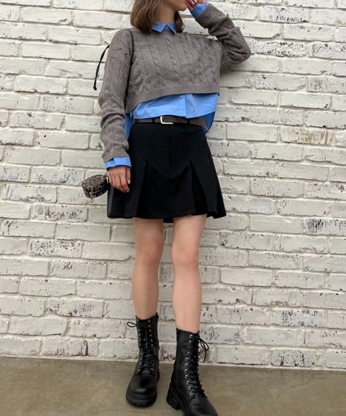 one after another NICE CLAUP（ワンアフターアナザーナイスクラップ）の「ショートケーブルニット×シャツセット（アンサンブル・レディース・アイボリー/グレー/ブラウン・FREE）」の8枚目の写真