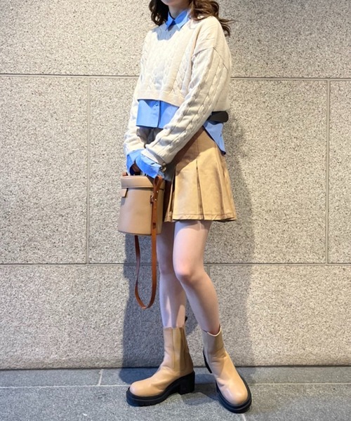 one after another NICE CLAUP（ワンアフターアナザーナイスクラップ）の「ショートケーブルニット×シャツセット（アンサンブル・レディース・アイボリー/グレー/ブラウン・FREE）」の13枚目の写真