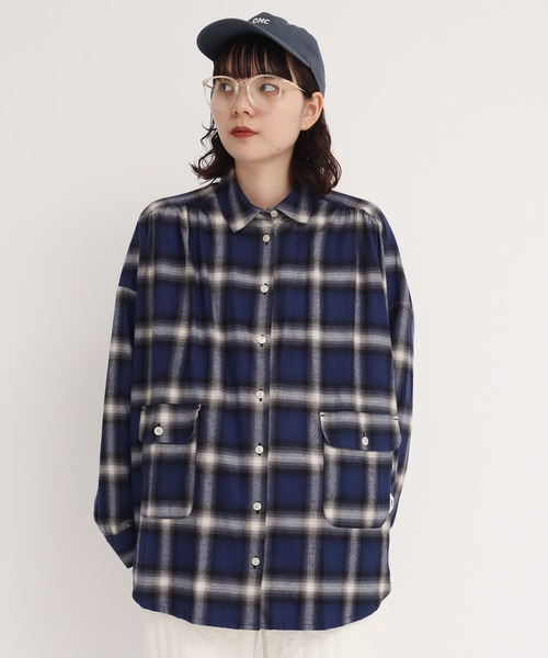 I am I in fact...(アイアムアイインファクト)の「OMBRE CHECK gather big shirt(シャツ/ブラウス・レディース・ブルー/グレー・FREE)」の15枚目の写真