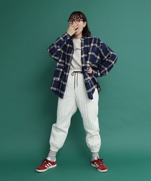 I am I in fact...(アイアムアイインファクト)の「OMBRE CHECK gather big shirt(シャツ/ブラウス・レディース・ブルー/グレー・FREE)」の20枚目の写真
