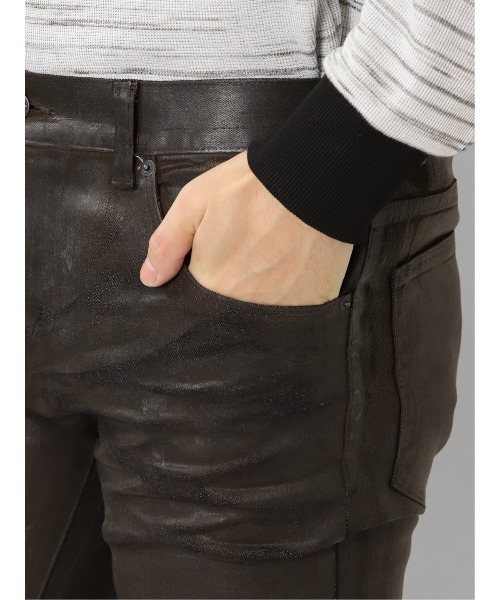 semantic design(セマンティックデザイン)の「セマンティックデザイン MADE IN JAPAN ソフトレザーコーティング スキニーデニム(デニムパンツ・メンズ・ダークウッド/ブラック・S/X-LARGE/LARGE/MEDIUM)」の8枚目の写真
