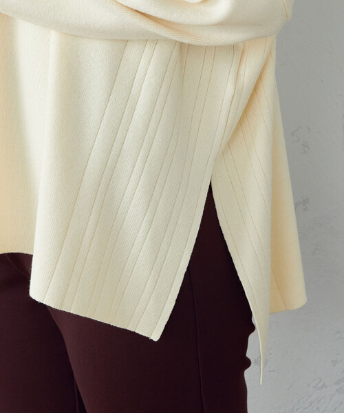 COMME CA ISM（コムサイズム）の「ニットポンチョ（ニット/セーター・レディース・ブラック/アイボリー/ネイビー・FREE）」の17枚目の写真