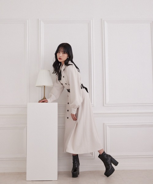ANDGEEBEE（アンジービー）の「トレンチロングワンピ（ワンピース・レディース・ミント/アイボリー・MEDIUM）」の3枚目の写真