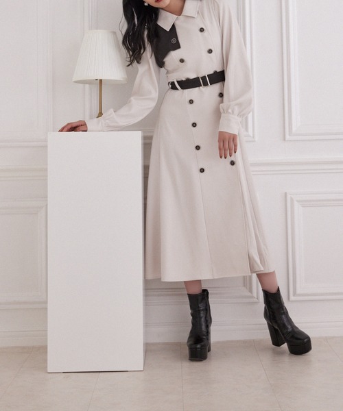 ANDGEEBEE（アンジービー）の「トレンチロングワンピ（ワンピース・レディース・ミント/アイボリー・MEDIUM）」の13枚目の写真
