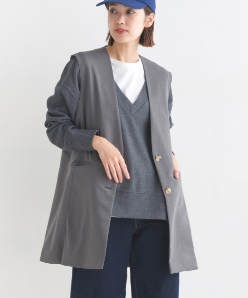 OMNES(オムネス)の「TRストレッチノーカラーベスト(ベスト・レディース・モカ/ブラック/グレー・SMALL/MEDIUM)」の3枚目の写真