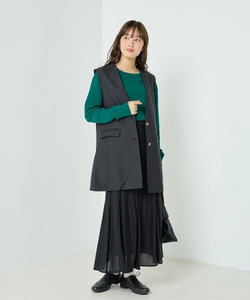 OMNES(オムネス)の「TRストレッチノーカラーベスト(ベスト・レディース・モカ/ブラック/グレー・SMALL/MEDIUM)」の8枚目の写真