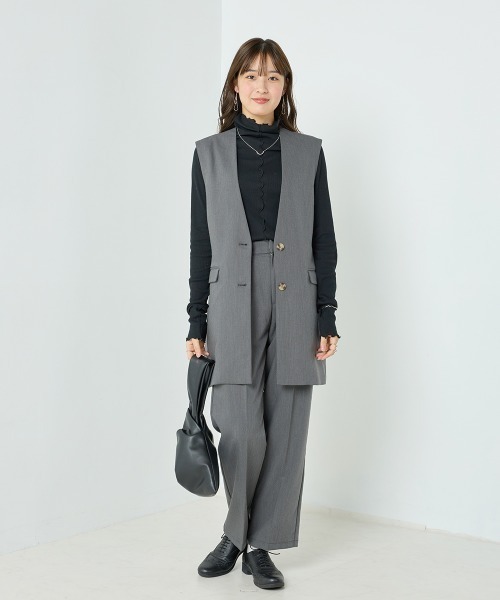 OMNES(オムネス)の「TRストレッチノーカラーベスト(ベスト・レディース・モカ/ブラック/グレー・SMALL/MEDIUM)」の10枚目の写真