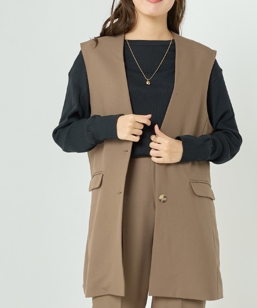 OMNES(オムネス)の「TRストレッチノーカラーベスト(ベスト・レディース・モカ/ブラック/グレー・SMALL/MEDIUM)」の18枚目の写真