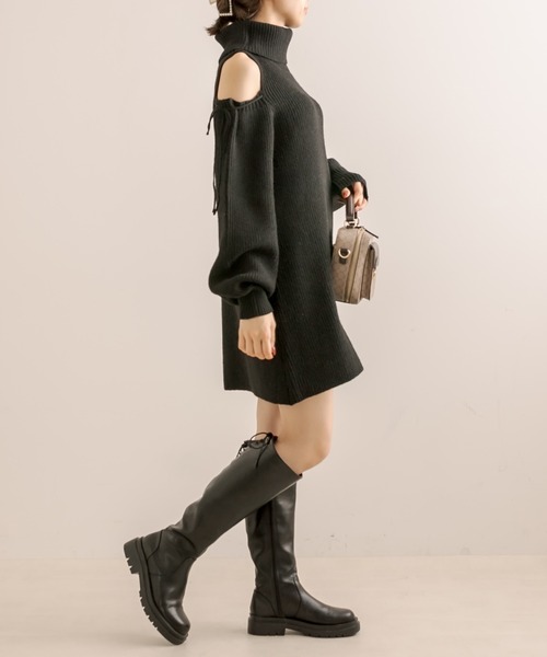 OLIVE des OLIVE（オリーブデオリーブ）の「肩あきリボンニットミニワンピース（ワンピース・レディース・ミント/ブラック/オフホワイト・FREE）」の17枚目の写真