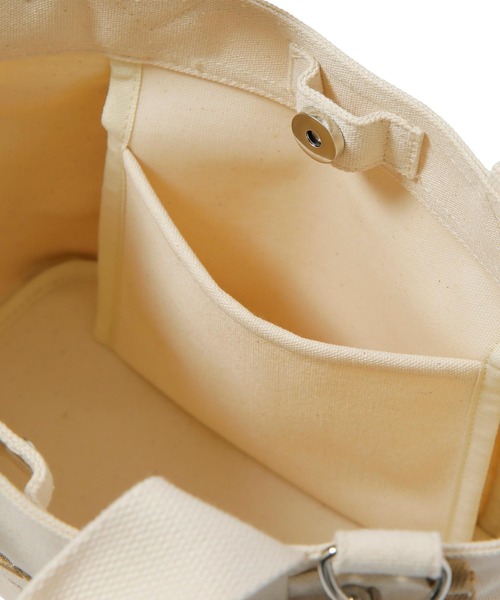 MILKFED.(ミルクフェド)の「RUFFLE MINI BAG BROWN(ショルダーバッグ・レディース・ブラウン/オフホワイト・ONE SIZE)」の7枚目の写真