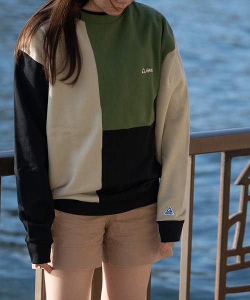 GERRY(ジェリー)の「【ag】〔GERRY/ジェリー〕裏毛 ブロック切り替え ロゴ刺繍 クルーネックスウェット(スウェット・メンズ・ベージュ/カーキ・MEDIUM/LARGE/X-LARGE)」の3枚目の写真