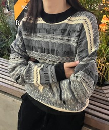 3D編みジャガードボーダーニット