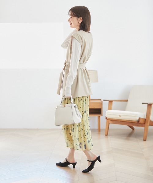 VIS（ビス）の「【新色】【2WAY】ひねり金具サイドタイトートバッグ（ハンドバッグ・レディース・グレー/ベージュ系その他/キナリ/チャコールグレー/ホワイト系その他4・FREE）」の8枚目の写真