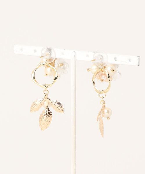 tone(トーン)の「【amechan】フラワーブーケ(ピアス)(MA)(ピアス(両耳用)・レディース・ホワイト/ブラウン・FREE)」の11枚目の写真
