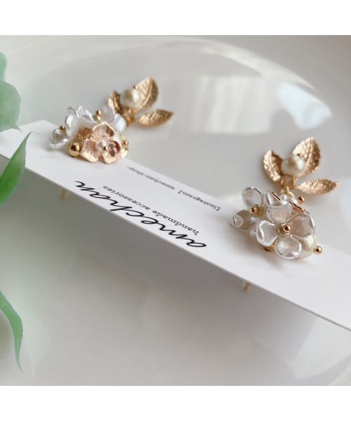 tone(トーン)の「【amechan】フラワーブーケ(ピアス)(MA)(ピアス(両耳用)・レディース・ホワイト/ブラウン・FREE)」の10枚目の写真